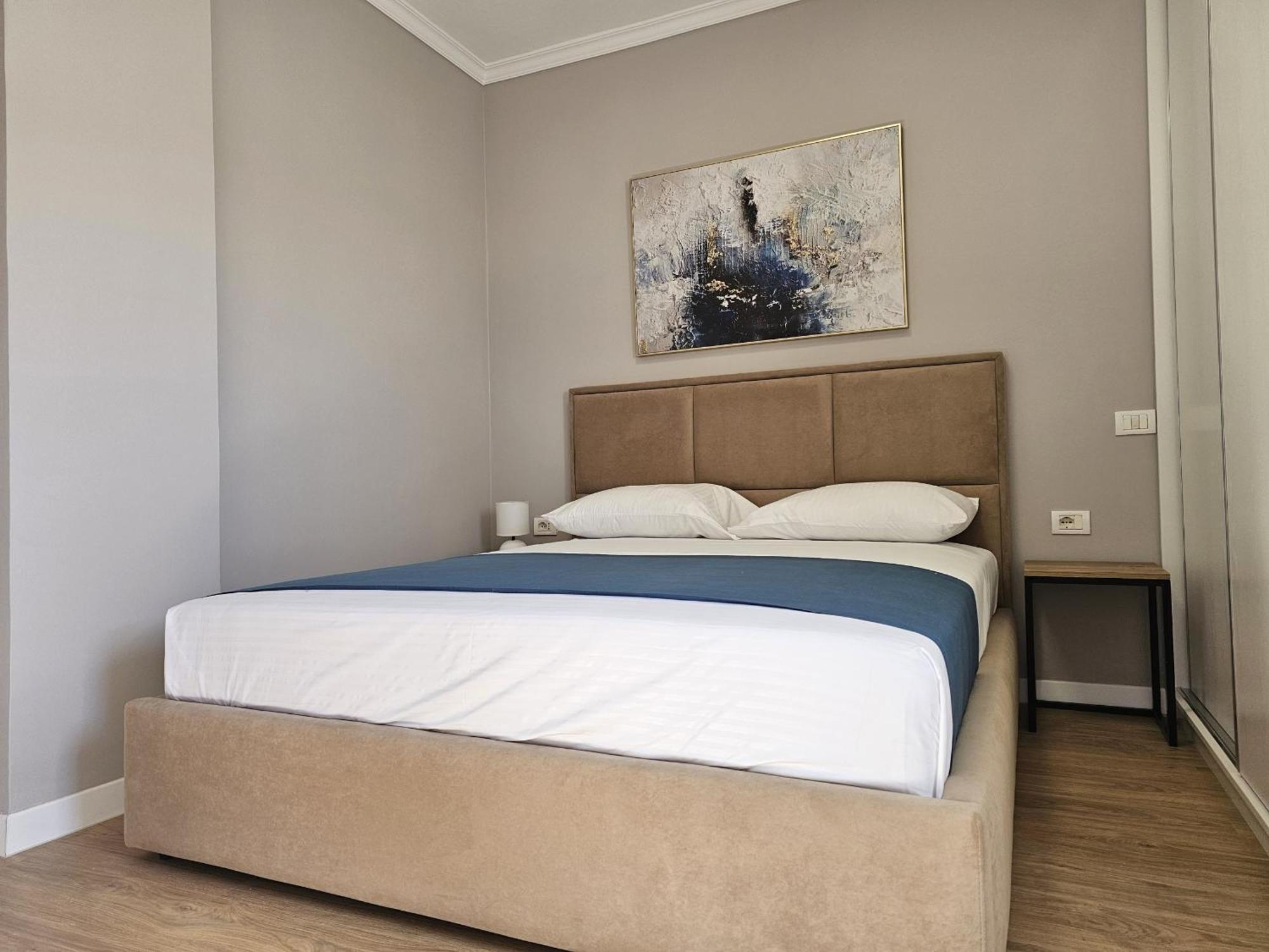 Deep Blue Rooftop - 111 Sarande Bagian luar foto